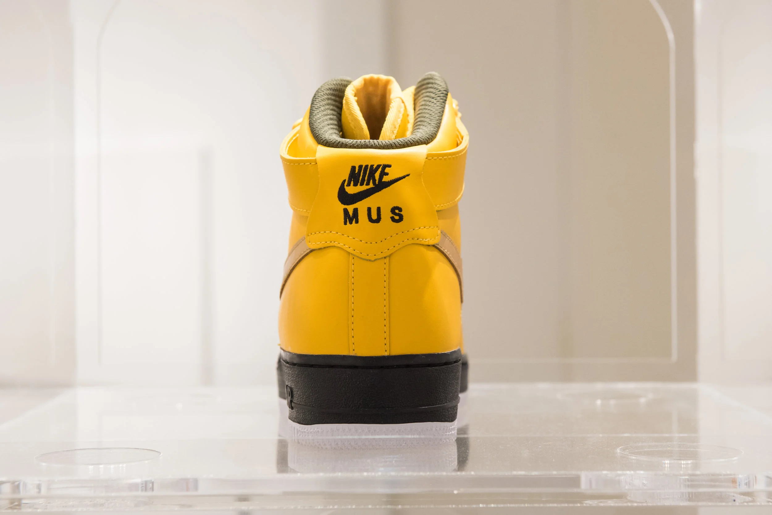 Nike id clearance tag